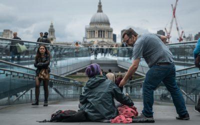 30 Best Social Stratification Examples: Definition & Importance